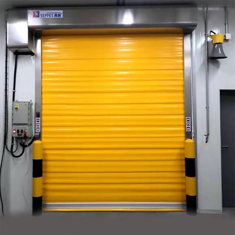 Door damper ensures securely closed cold storage room - Dictator